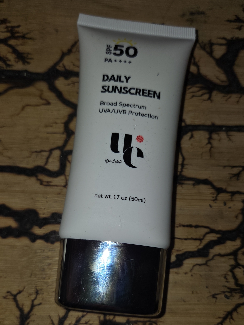 UE White Daily Sunscreen SPF 50